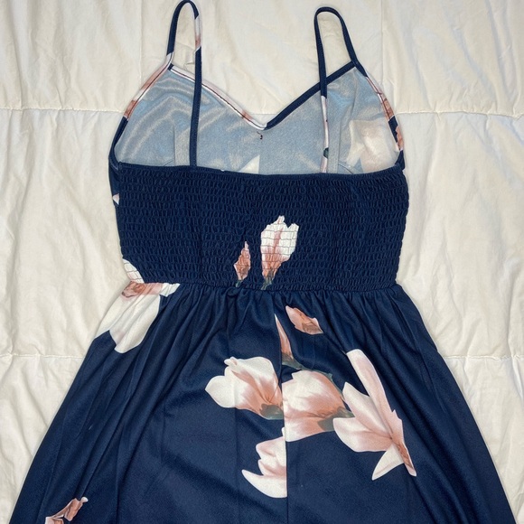 Floral Dress - Picture 2 of 8